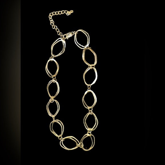 Etienne Aigner Gold Tone Double Asymmetric Oval Link Necklace 18-20” 🤩 - Picture 5 of 7